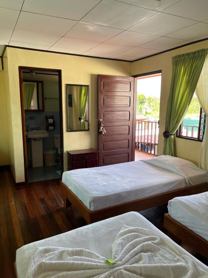 Hotel La Perla del Sur Sierpe Exterior foto